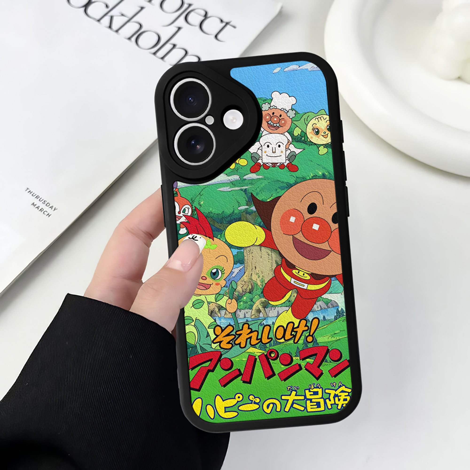 （画像用） アンパンマン Anpanman 【iPhone 16シリーズ対応】シリコンスマホケース（レザー調） 材質：シリコン
